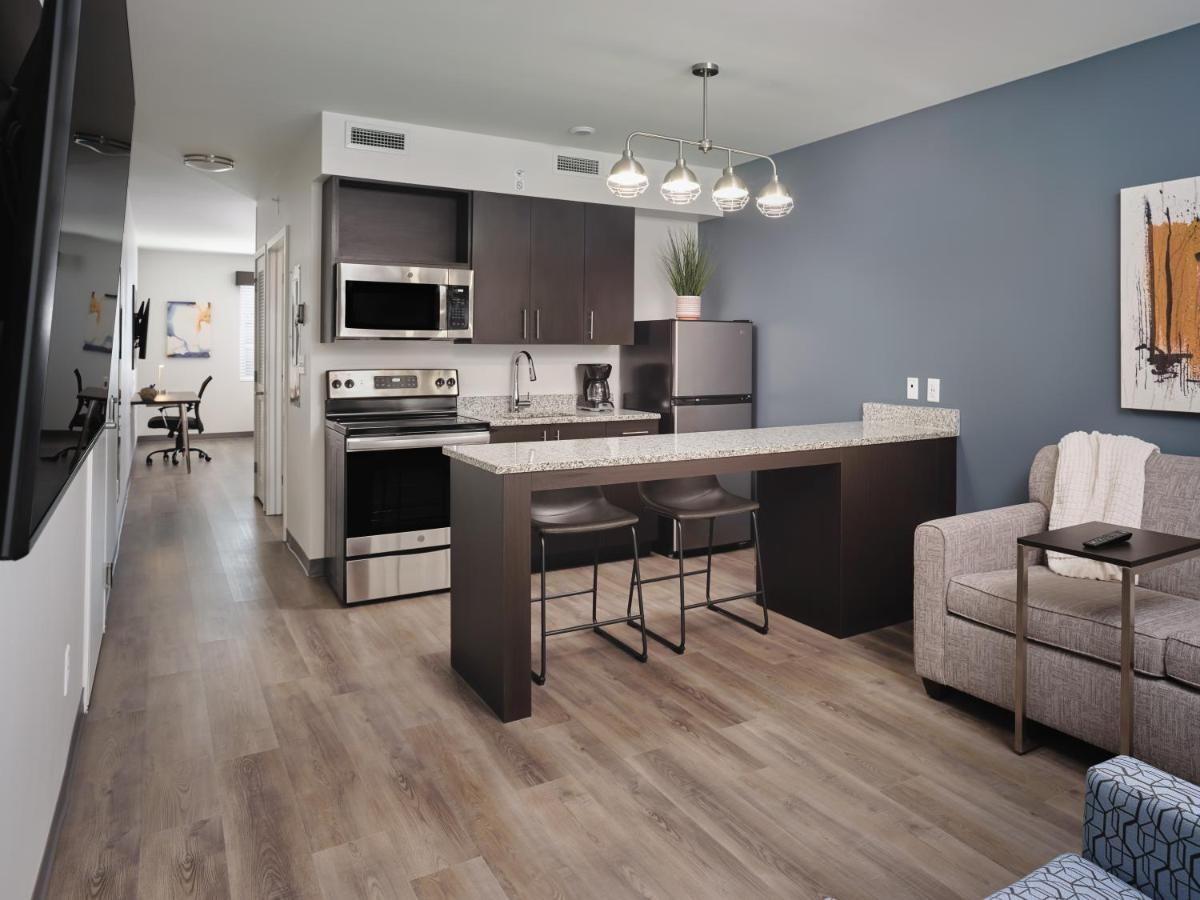Stayapt Suites Raleigh-Durham/Rtp 클레그 외부 사진